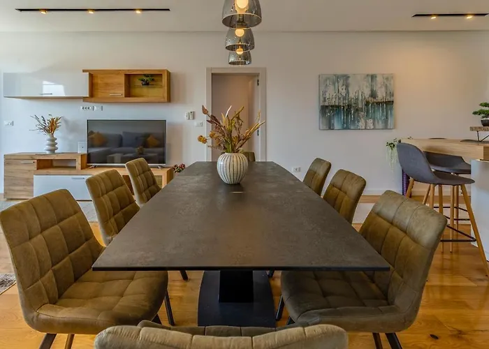 Villa Patras - Pool Mit Hydromassage - Istriensonne 0673 Pula