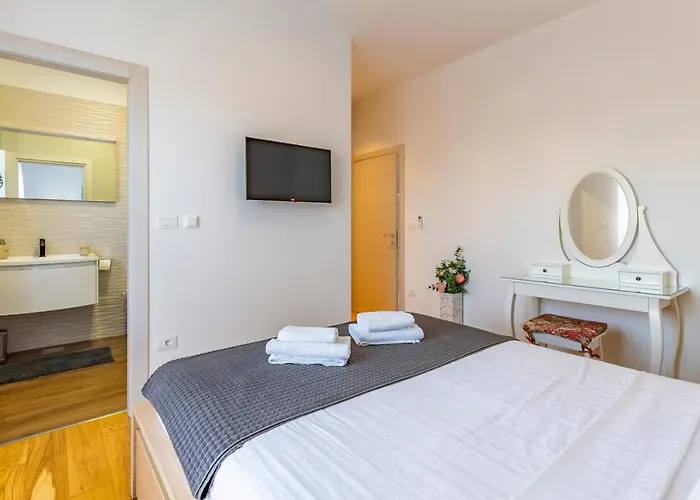 Patras - Pool Mit Hydromassage - Istriensonne 0673 Villa *